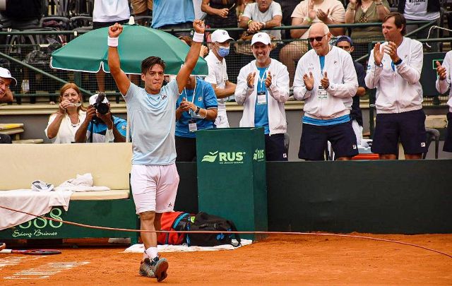 Copa Davis: Copa Davis: Sebastián Báez ganó y dejó a Argentina delante de República Checa
