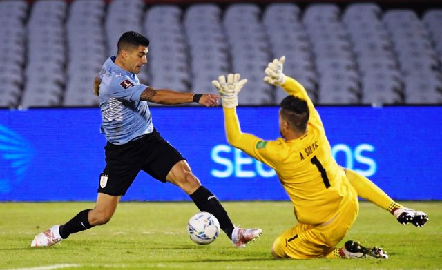 Eliminatorias 2022: Con polémica, Uruguay y Paraguay empataron sin goles en Montevideo