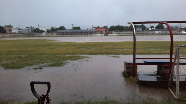 Regional Amateur 2023/24: Por la intensa lluvia se suspendió Resistencia Central y Comercio, se reanuda mañana 17 horas