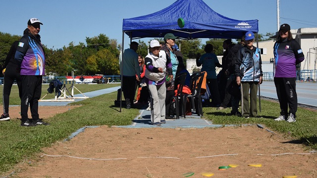 Deporte y Recreaci&oacute;n: Gran concurrencia en la jornada del programa &ldquo;Chaco Juega&rdquo; para adultos mayores