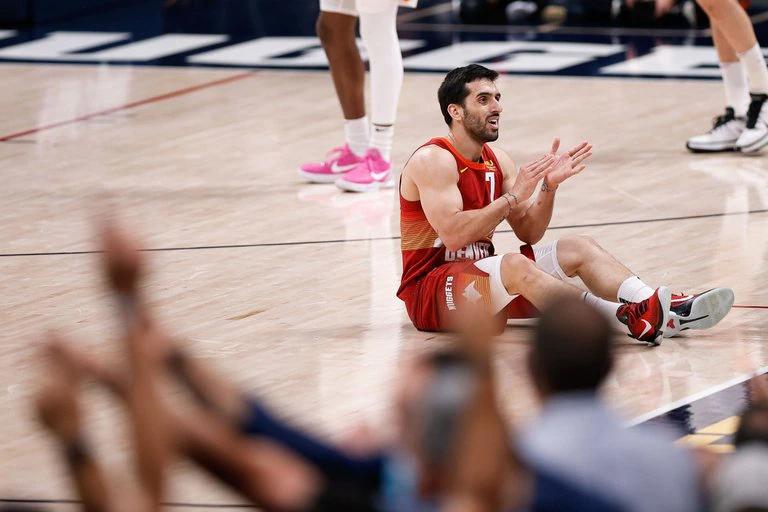 NBA: Pese al estupendo aporte de Campazzo, los Suns barrieron a los Nuggets
