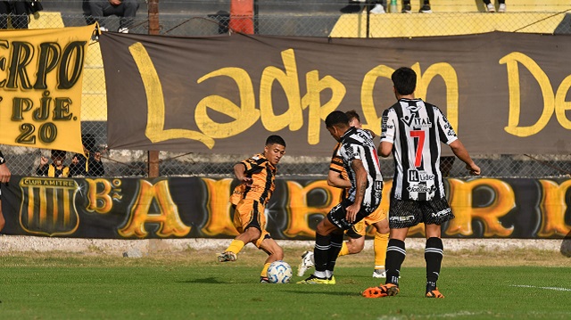 Primera Nacional: For Ever quedó en el sexto lugar tras su derrota en Santiago