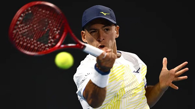 B&aacute;ez sigue imparable: se meti&oacute; en la final de Auckland e ir&aacute; por su octavo t&iacute;tulo