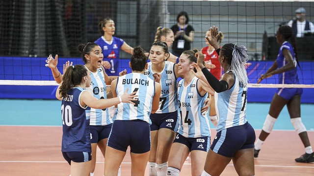 Amistoso: El seleccionado argentino femenino de vóleibol volvió a vencer a Cuba
