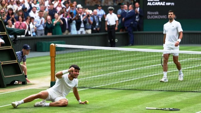 Tenis: Alcaraz venció a Djokovic y se consagró campeón de Wimbledon por primera vez en su carrera