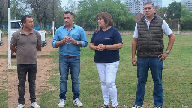 Clubes En Crecimiento: Fabio V&aacute;zquez visit&oacute; el Club Deportivo Itat&iacute;