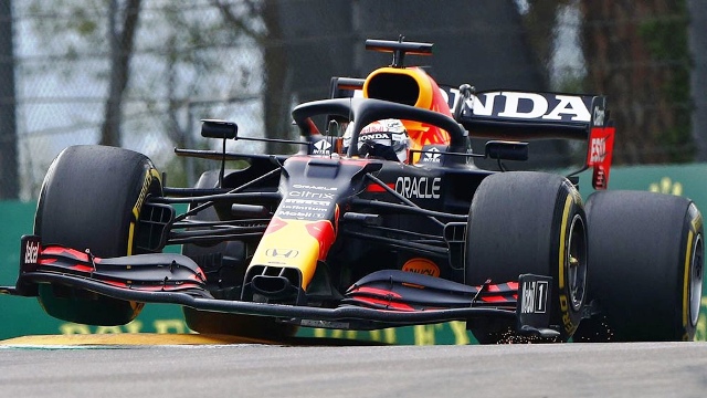 Con amplia ventaja sobre Hamilton, Verstappen ganó el Gran Premio de Emilia-Romaña