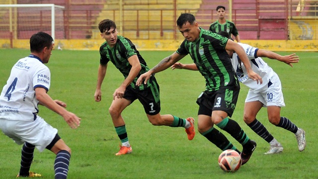 Federal A: Vilelas no pudo de local en un juego con muchos cuestionamientos al &aacute;rbitro