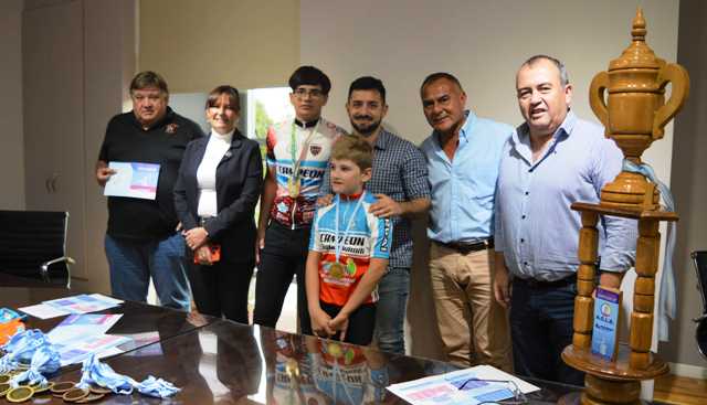 Las Breñas: Se presentó la 17° Copa Nacional de Ciclismo Infanto-Juvenil