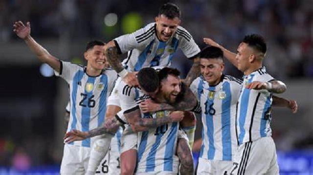 La Selección completó la fiesta con una aplastante goleada ante Curazao de la mano de Messi
