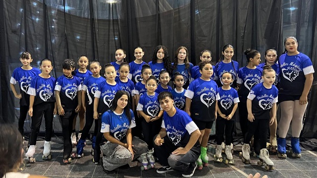 El Pat&iacute;n Art&iacute;stico de la Escuela &ldquo;Destellos M&aacute;gicos" de Comercio tuvo su 10&deg; Gala