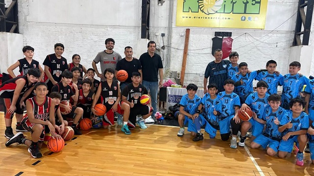 M&aacute;s apoyo a los Clubes: El Instituto del Deporte entreg&oacute; equipamientos a Dan Fernando 