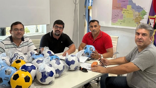 El Presidente del IDCH, Fabio Vázquez, recibió a la Asociación Chaqueña de Handball 