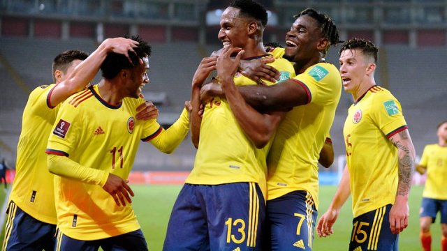 Eliminatorias 2022: Colombia goleó en Lima a Perú, que se hunde en el fondo  de la tabla 