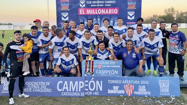Veteranos +40: Deportico Comercio Campe&oacute;n Invicto del apertura de Afoch 