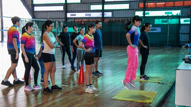 EL INSTITUTO DEL DEPORTE REALIZ&Oacute; MEDICIONES ANTROPOM&Eacute;TRICAS A DEPORTISTAS DE SINERGIA ROLLERS