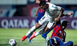 Copa Libertadores: San Lorenzo perdió 3-1 con Santos y deberá golear en Brasil para avanzar a la fase de grupos