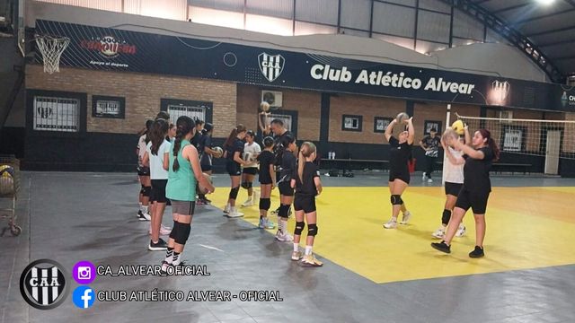 V&oacute;ley: A pesar de las condiciones clim&aacute;ticas, buena convocatoria a los entrenamientos del Club Alvear 