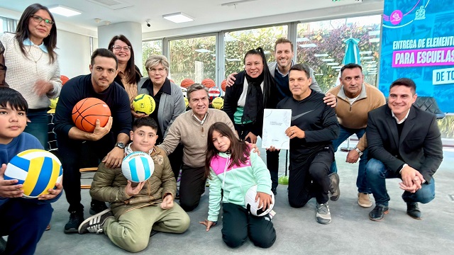 &ldquo;La inclusi&oacute;n se practica todos los d&iacute;as&rdquo;: Chaco concret&oacute; una entrega hist&oacute;rica para Educaci&oacute;n Especial