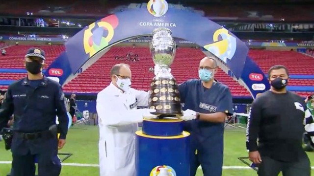 El emotivo homenaje a los trabajadores de la salud en el inicio de la Copa América