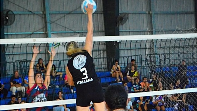 Fin de semana a puro vóley en el Jaime Zapata