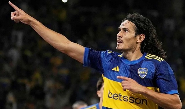 Boca le ganó a Vélez con gol de Cavani y consiguió su segundo triunfo