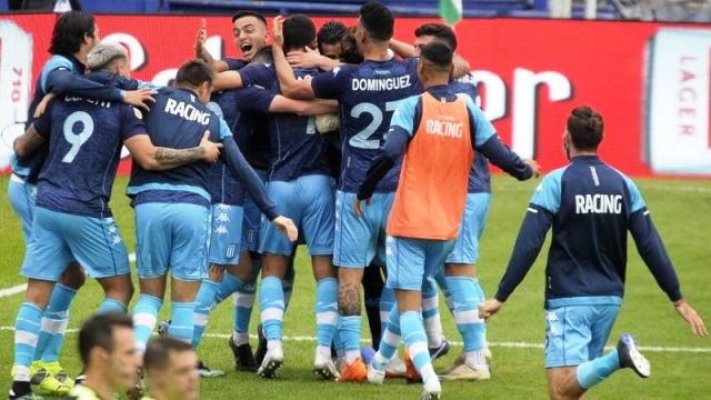 Liga Profesional: Racing eliminó a Vélez por penales y jugará la semifinal de la Copa 