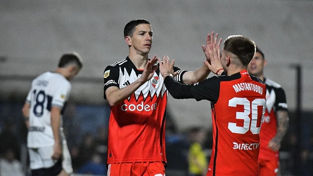 River y Gimnasia igualaron en el Bosque