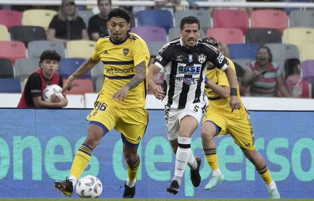 Boca recuperó la confianza con una goleada en su visita a Central Córdoba