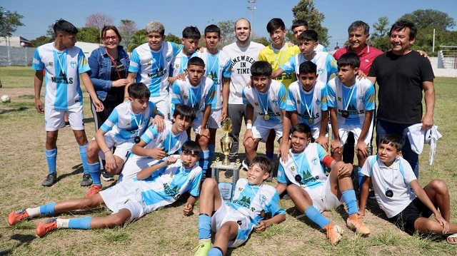 Belgrano de San Martín Campeón del torneo Provincial Sub15