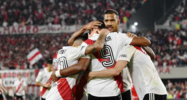 Liga Profesional: River venció a Independiente y sigue puntero