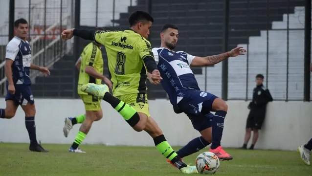 Defensores de Vilelas lo ganaba de local, pero San Mart&iacute;n de Formosa se lo dio vuelta