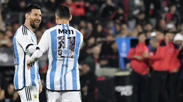 Con la presencia de Lionel Messi, Maxi Rodríguez tuvo su partido homenaje