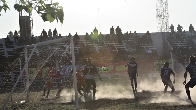 Clausura 2023: En el duelo de ganadores, Sportivo y Comercio no pasaron del 0