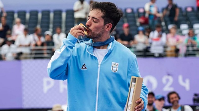 “Maligno” Torres ganó la primera medalla de oro para la Argentina en París 2024: Francia, tercero